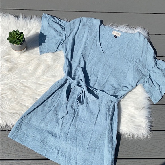 Universal Thread tie waist dress - Picture 1 of 4